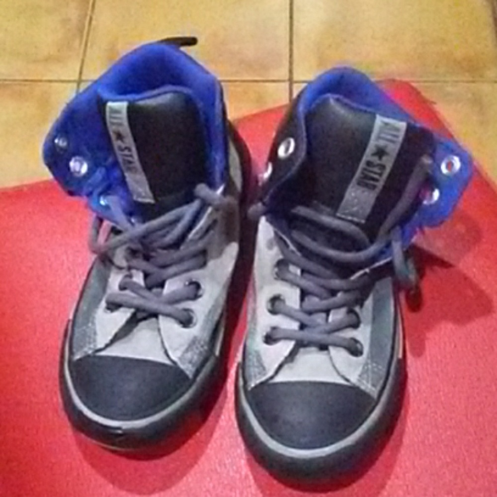 Converese grey blue suede shoes